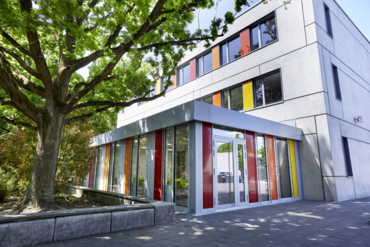 ContainerRentPetri Erweiterungsbau Otto Hahn Schule Frankfurt S